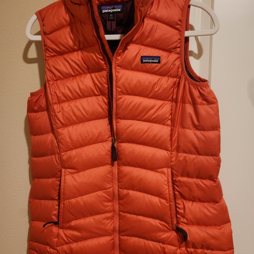 Patagonia Women's Vibrant Orange Quilted Vest